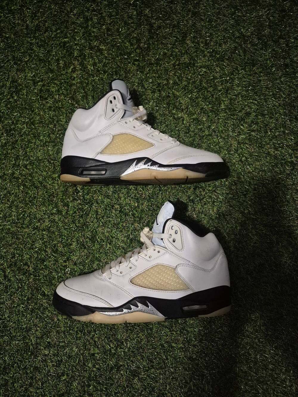 Air Jordan 5 Retro White Black Metallic Silver Sneaker